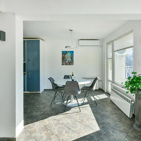 Sun & Soul 瓦爾納